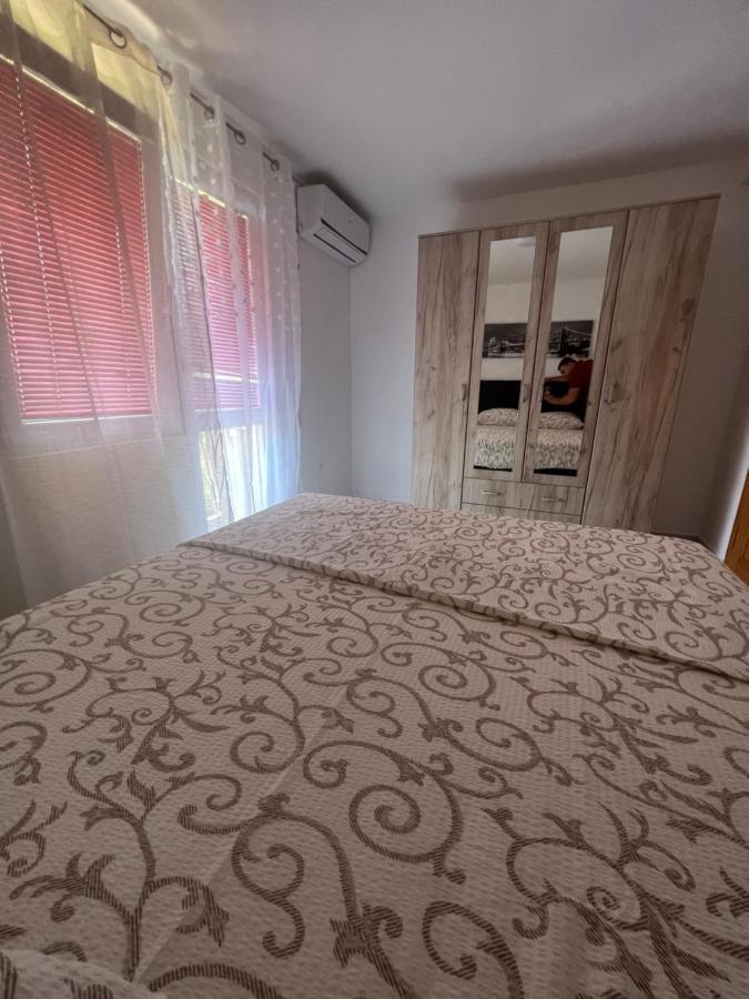 Villa Ajsa Bar Kültér fotó